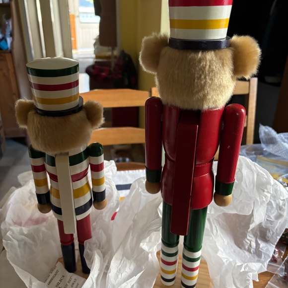 Rare HBC Stripes 18-Inch Bear Nutcracker – wooden, hand-painted. See pics. - Picture 6 of 7